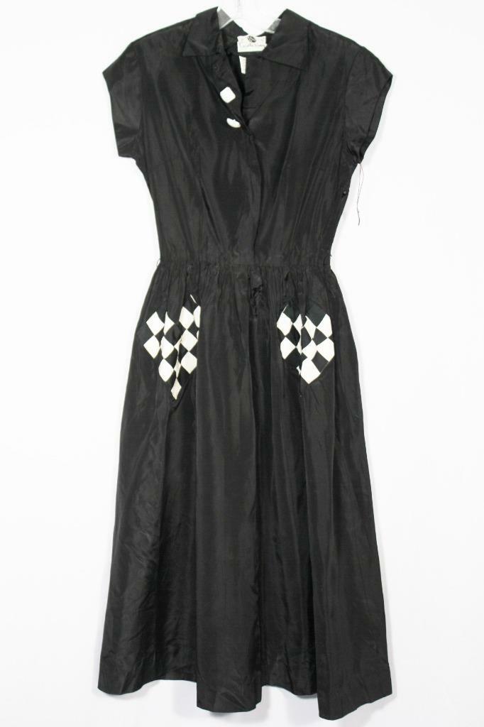 RARE DEADSTOCK VINTAGE 1950’S BLACK AND WHITE RAYON TAFFETA DRESS SIZE 2+