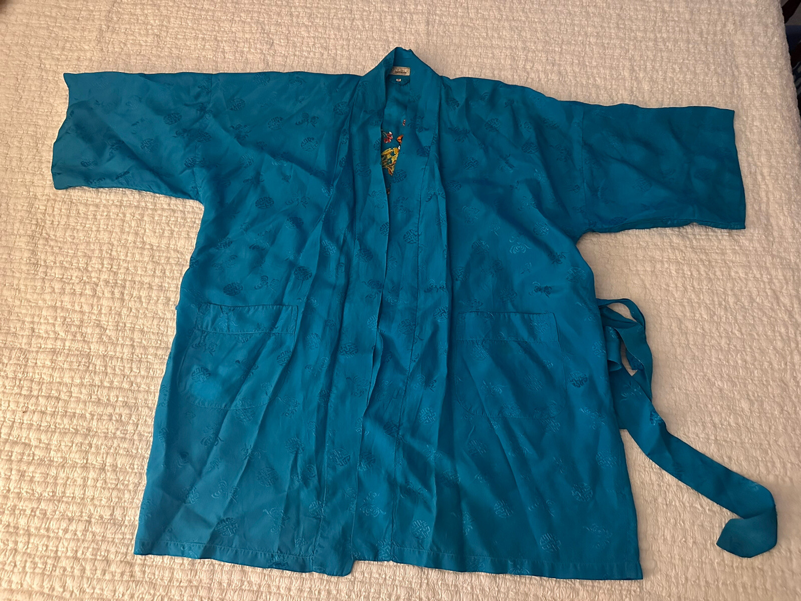 Vintage Golden Bee Embroidered Dragon Chinese Robe Size Medium