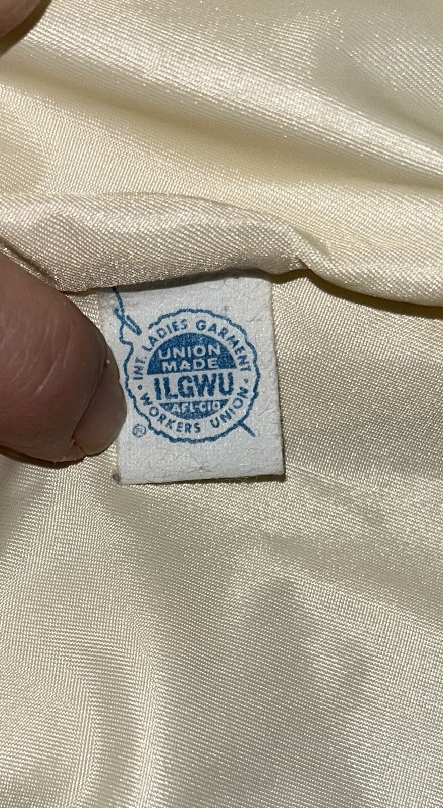 Vintage 1960-70’s MCM Betty Rose Textured Polyester Cream Women’s Midi Coat