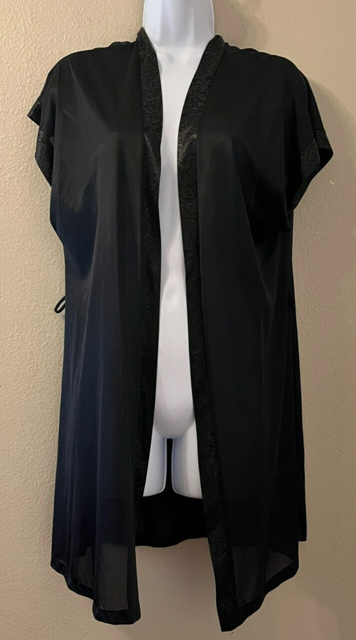 Vtg. Spotlight New York Sheer Mid-Length Robe Sz. M No Belt Excellent Condition