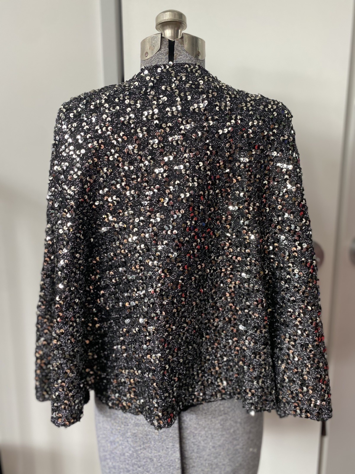 Vintage 1950s or 1960 Sequined Silver and Black Cape Satin Glam Rocker