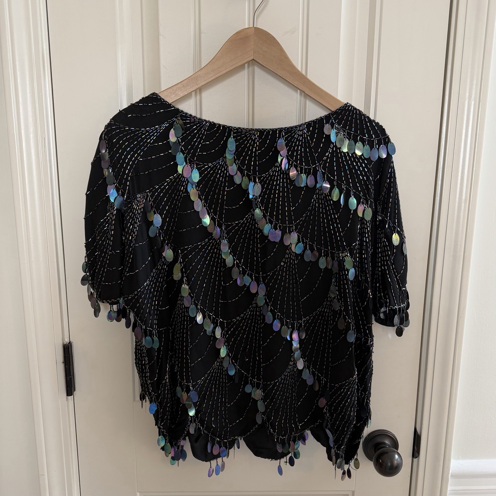 Vintage Shomax 100% Silk Irridescent Beaded Sequin Party Top Women’s Size Medium