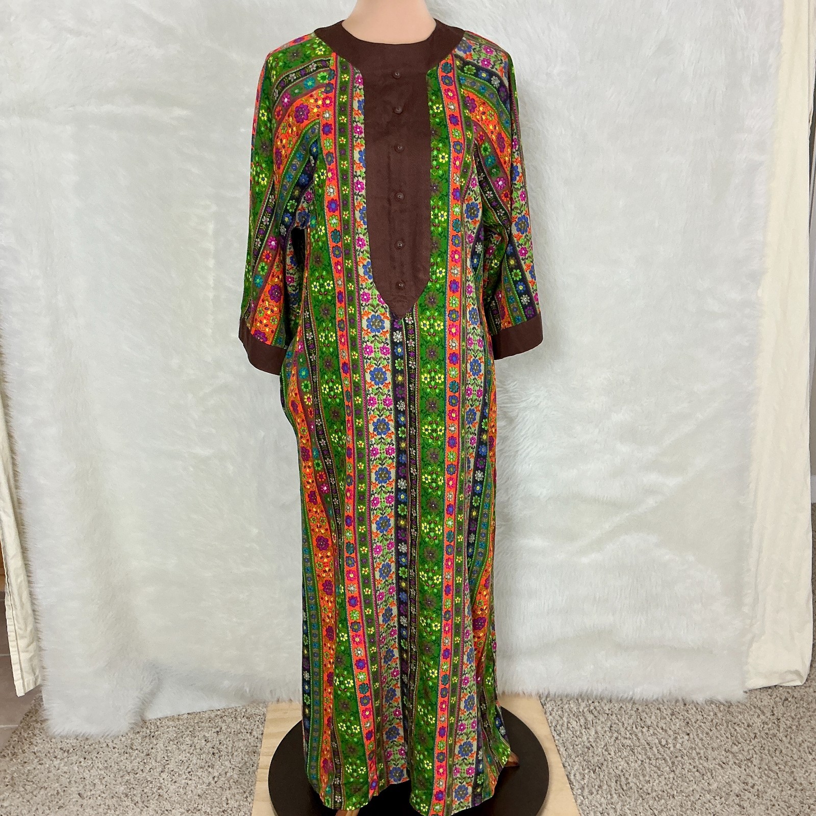 Vintage 70s Psychedelic Barkcloth Floral Maxi Caftan Kaftan M/L