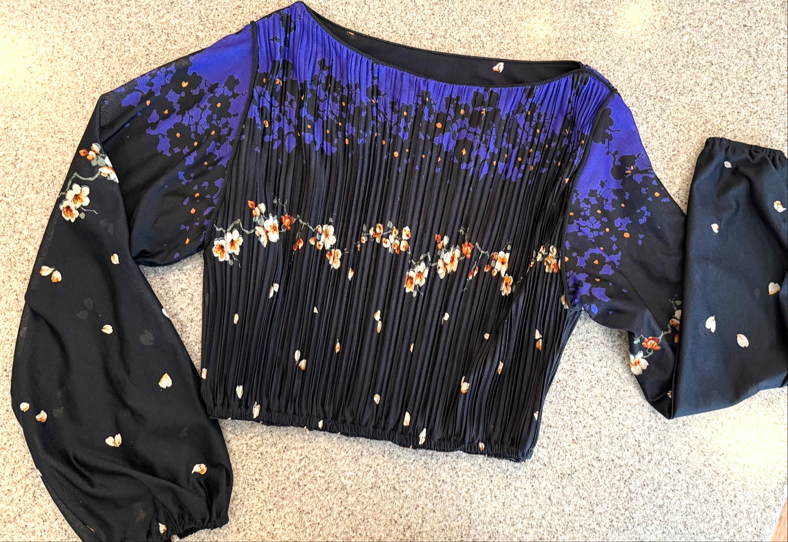 Vtg LIZ ROBERTS Accordion Pleats Balloon Sleeve Floral Boatneck Top XS/S
