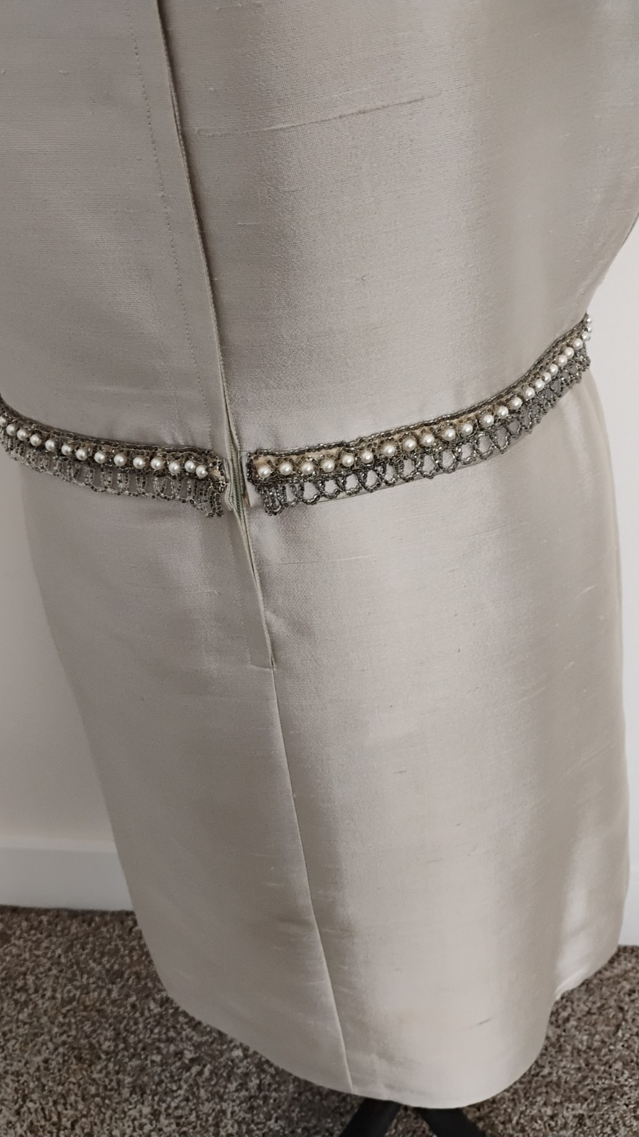 Vtg 1950’s Cocktail Dress Women’s Silver Embellished Madmen Elegant Silk 12/14
