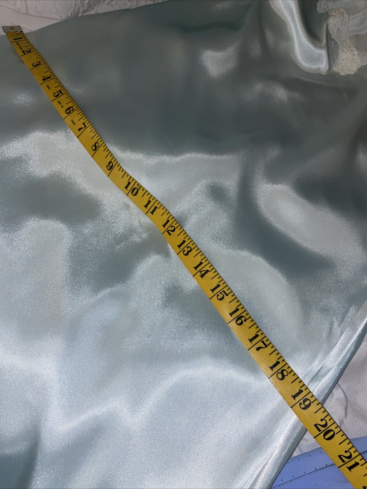 VTG LIQUID Satin SHINY Glossy LONG NIGHTGOWN GOWN LINGERIE*no Tag M 18”Ice Blue