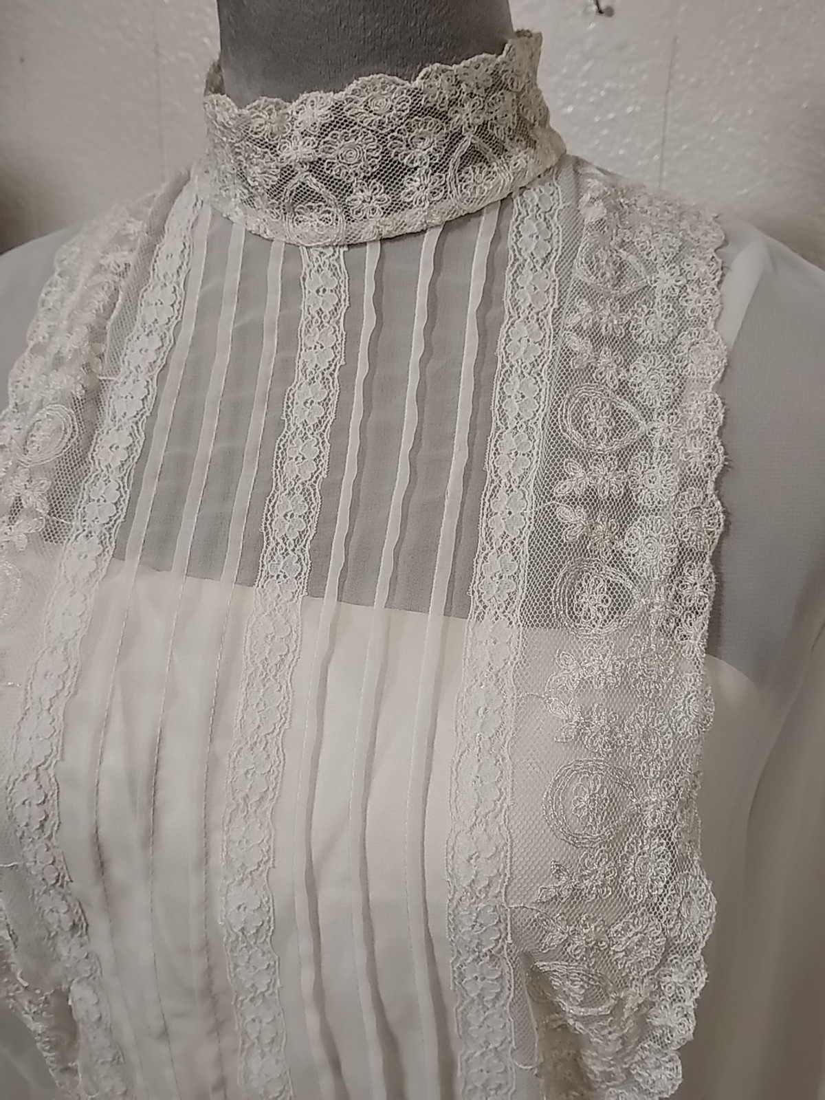 vintage Romantic renaissance bridal gown Rust & Martin edwardian prairie
