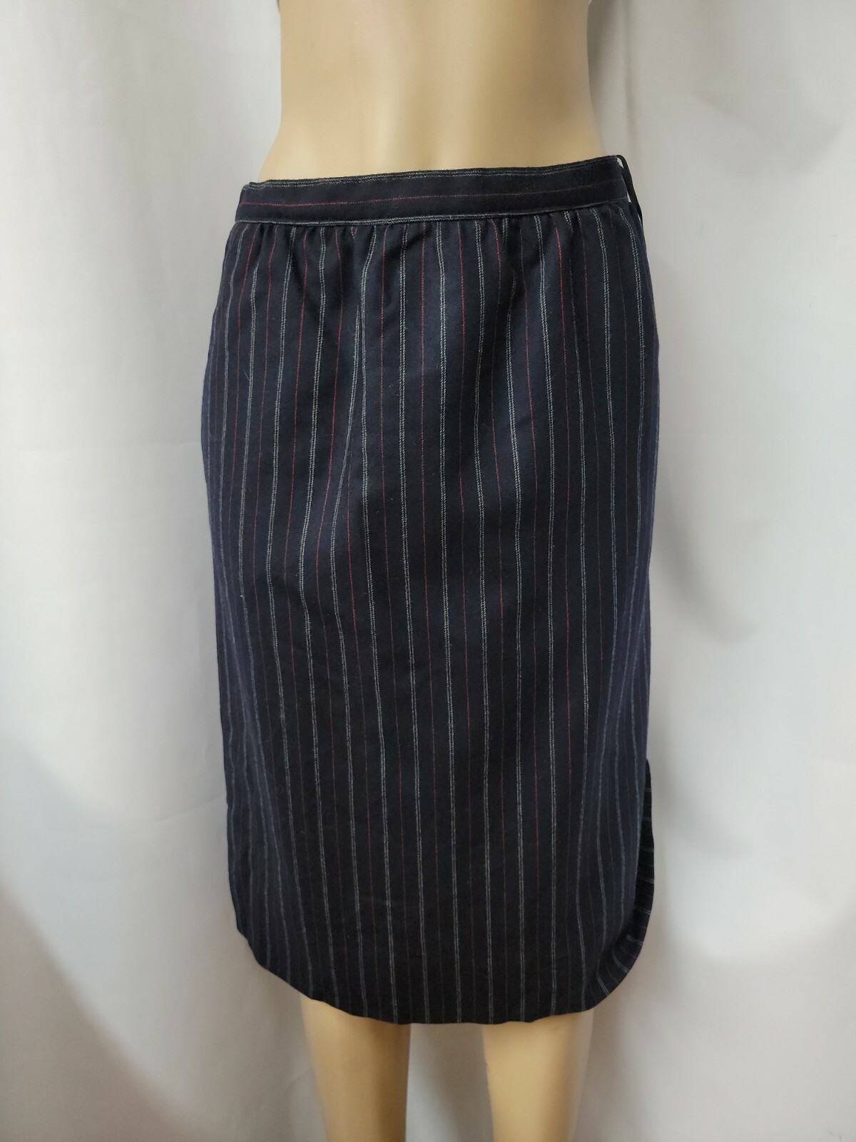 Vintage 1980’s The Wilroy Traveller ILGWU Navy Striped Wool Skirt Size 12 #CB4