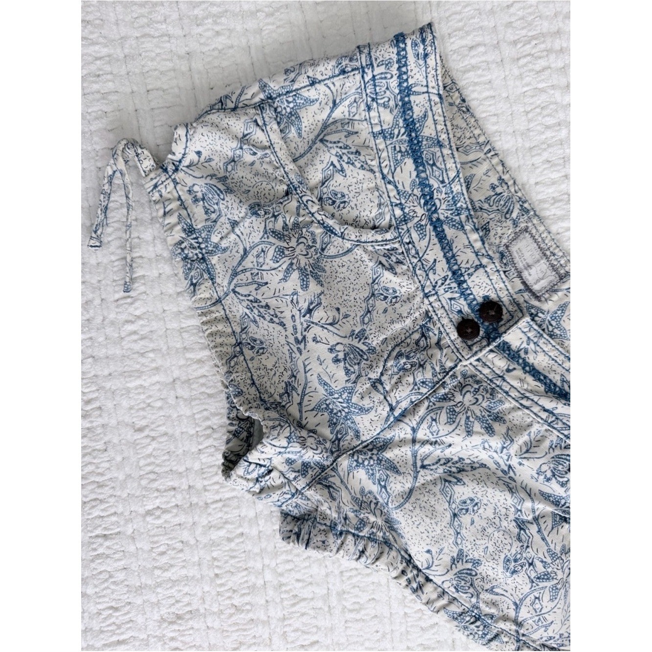 Vintage Y2K Free People Toile Print Low Rise Hot Shorts 2 Rare 2000s Archive 2