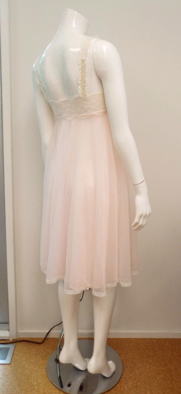 Vintage Warner Laros Nylon Double Layer Pink Sheer Night Gown 32 Bra Top Lace