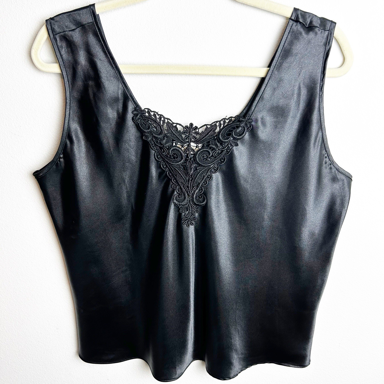 Vintage Escapades Black satin camisole dainty coquette girly blouse size: L