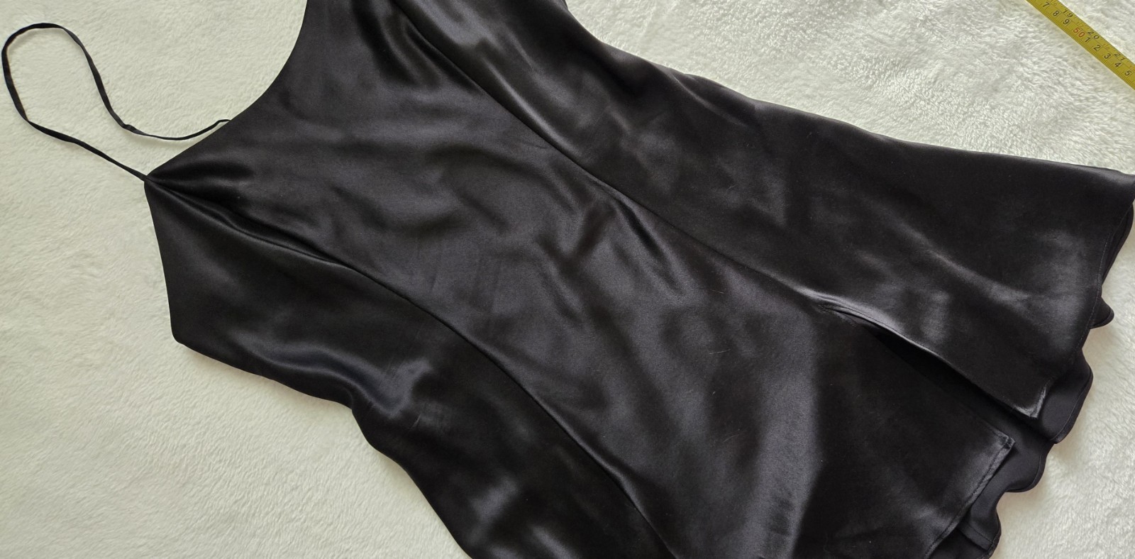 Victorias Secret 100% Silk Black Front Slit Scoop Neck Camisole S