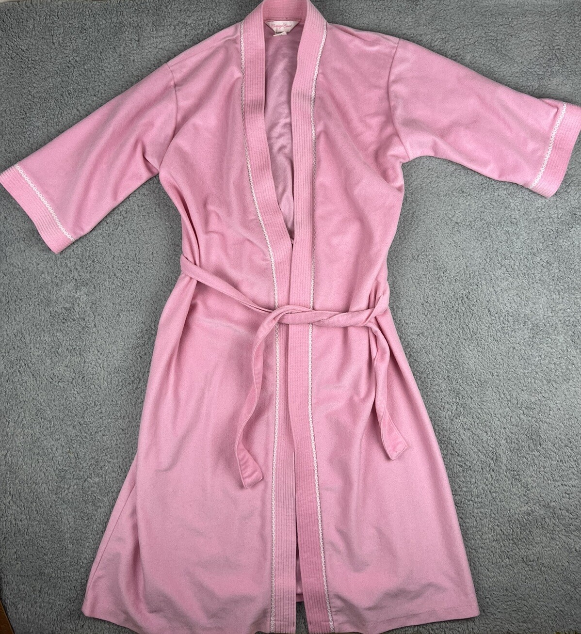 VINTAGE CARRIAGE COURT Sears House Coat Robe Medium 12-14 USA Union Made Pink