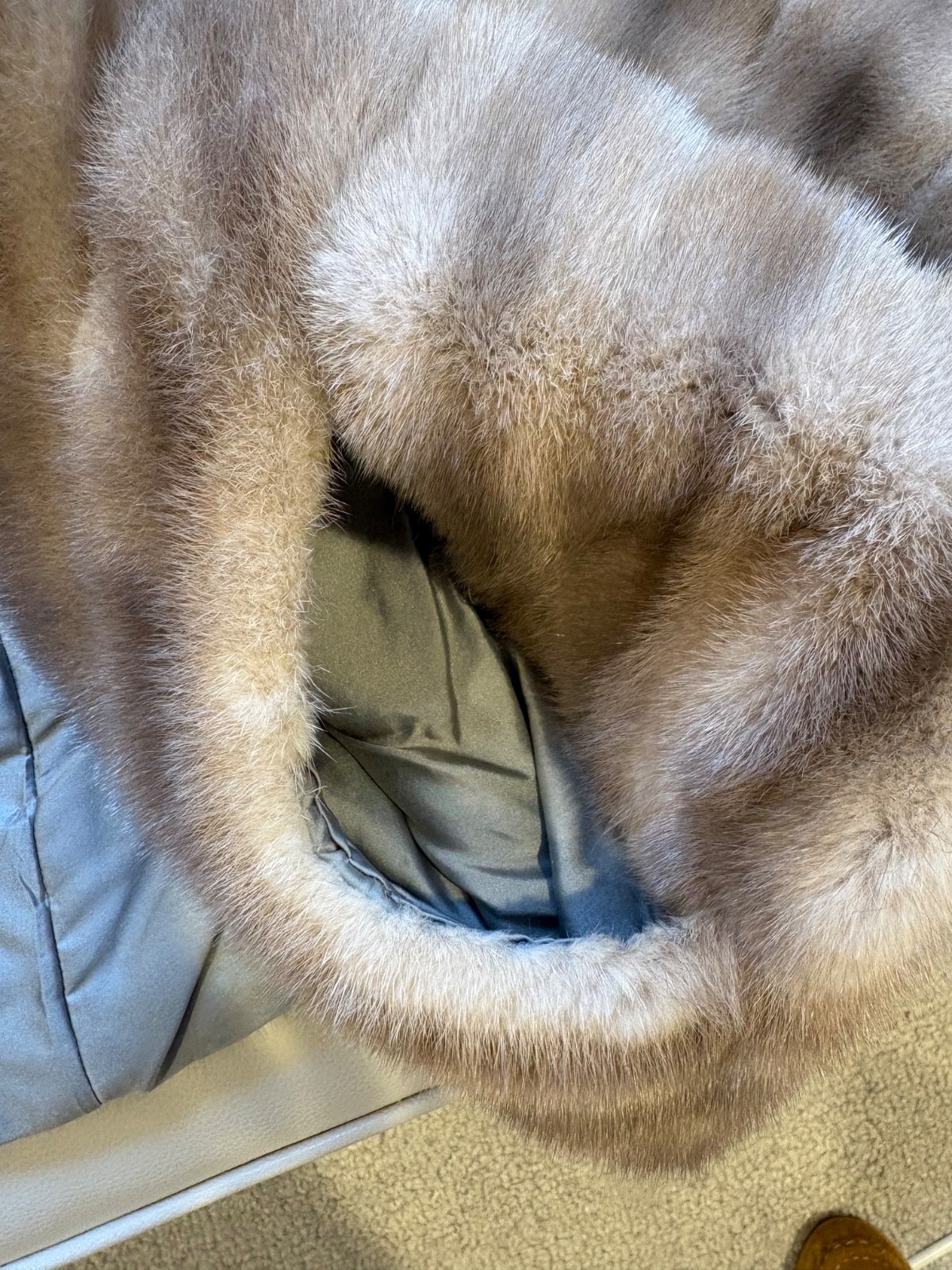 Vintage Mink Fur Stole Old Hollywood Glamorous Style Excellent Condition