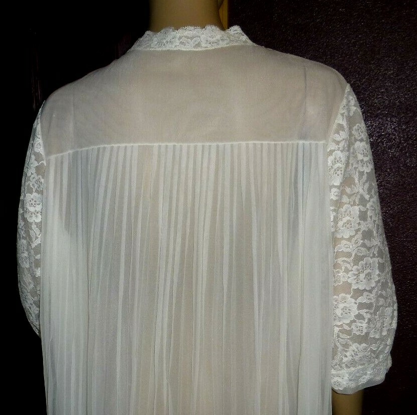 Sears Roebuck Charmode Lace Overlay Robe Vtg 50s 60s L White Pleated Theater