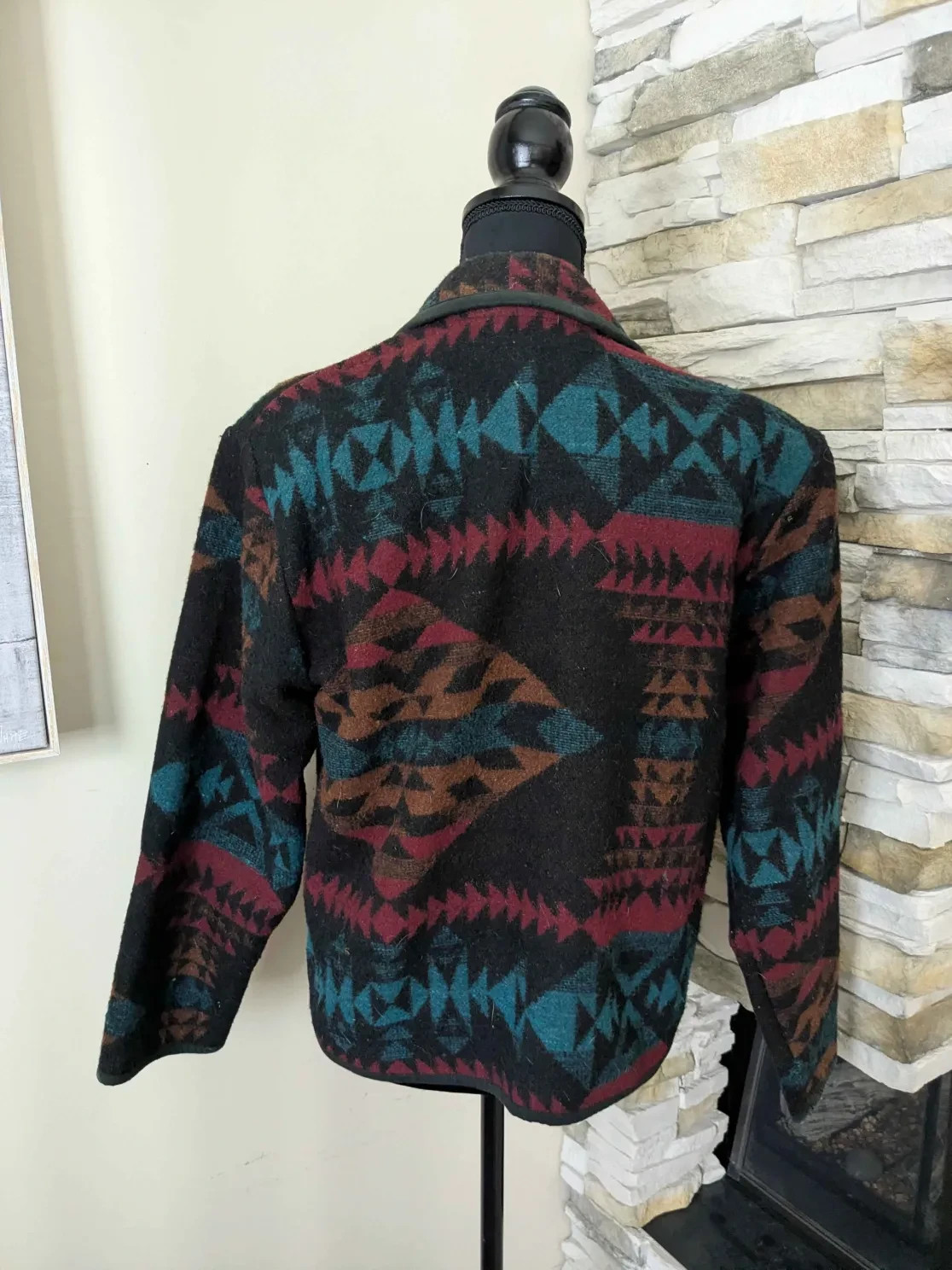 Vintage New Identity Women’s Multicolor Aztec Wool Blend Jacket Sweater Size: S