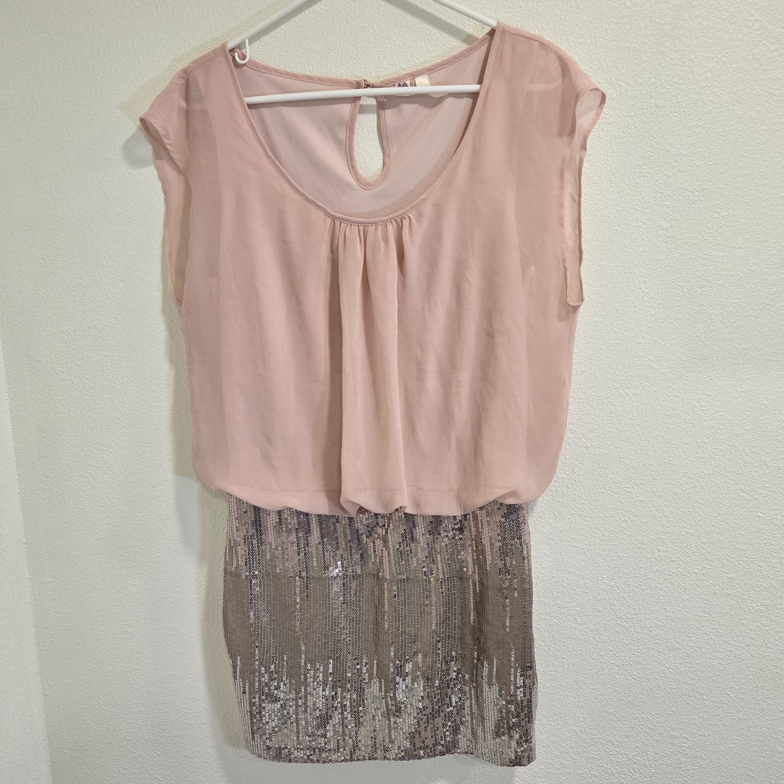 VTG Y2k AUW M Dress Pink Silver Sequin Skirt Sleaze 90s/00s Clubwear Fashion