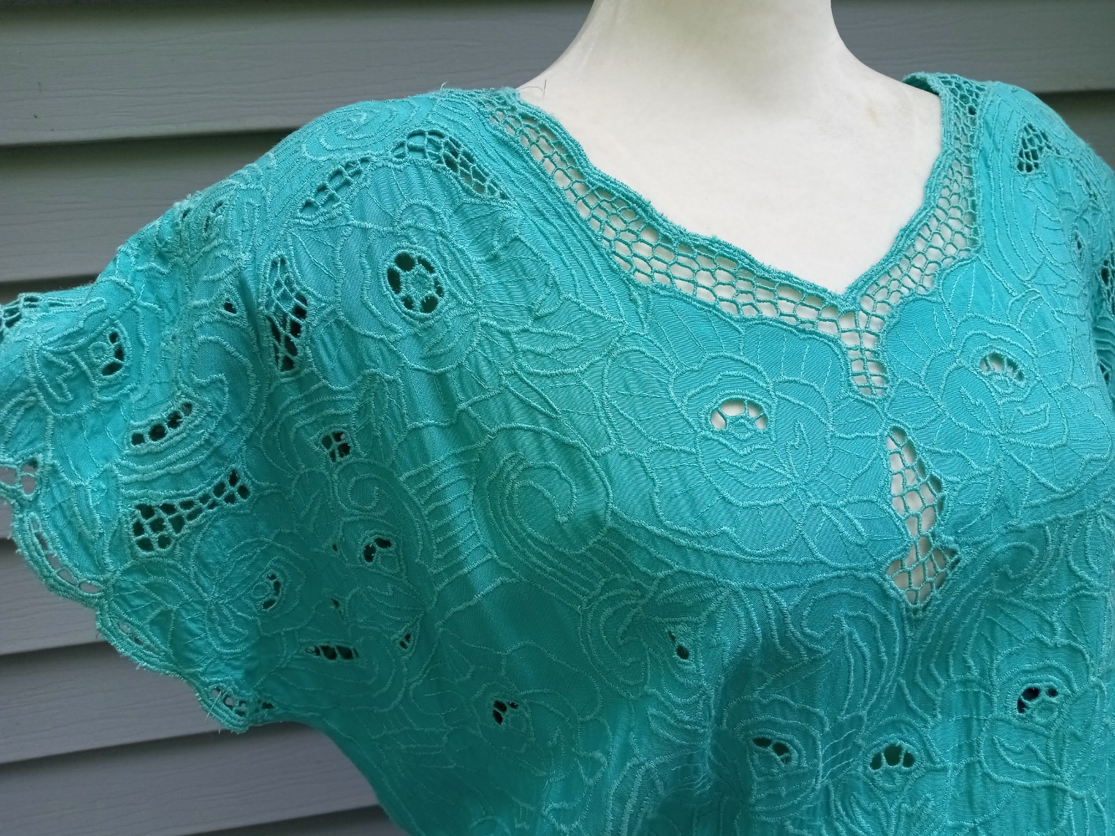 VTG BALI EMERALD MAXI EYELET EMBROIDERED DRESS FEMININE BOHEMIAN TEAL RAYON M-L