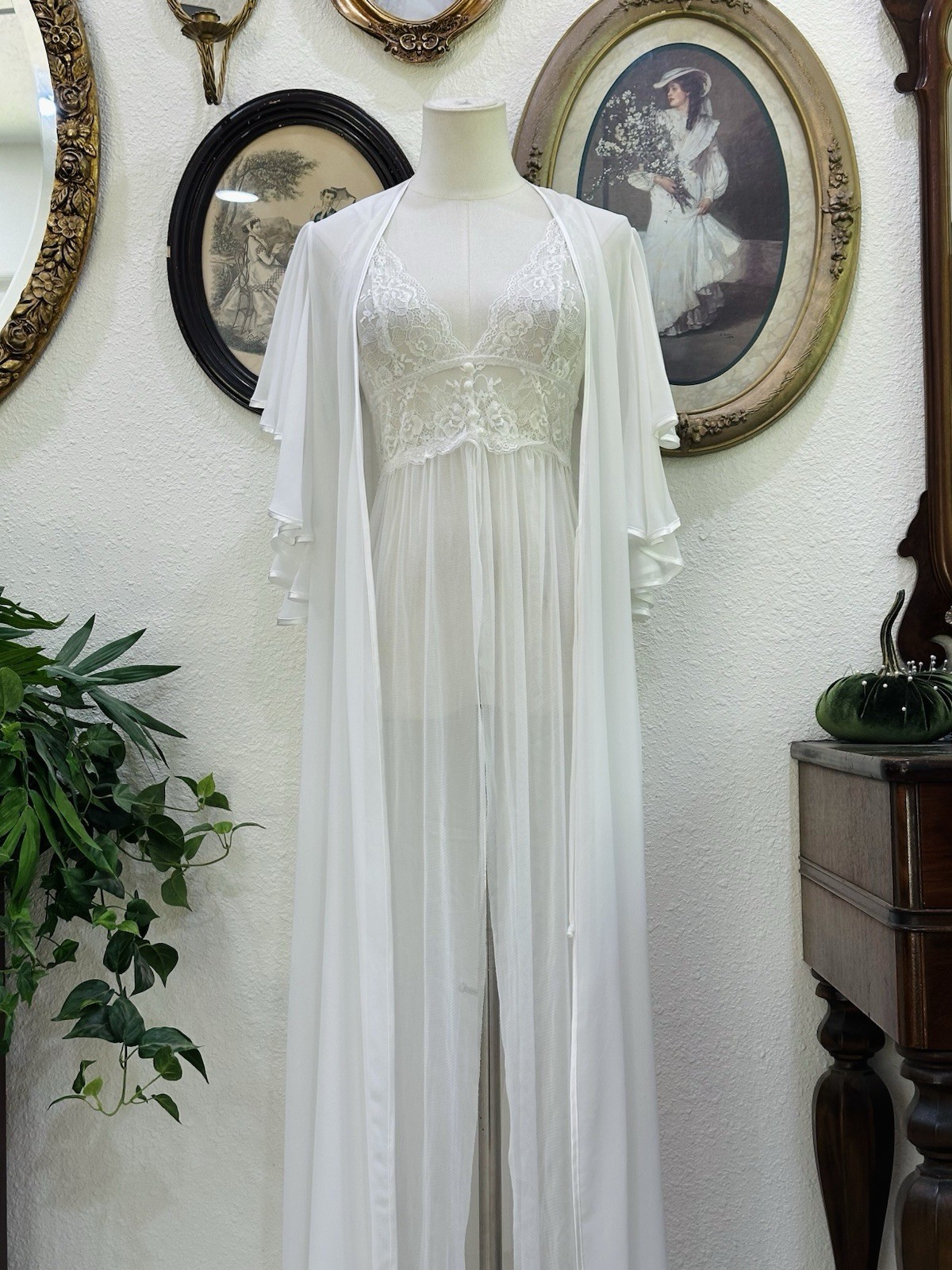 Vintage Bridal Peignoir Set | Sheer Lace Nightgown & Matching Chiffon Robe