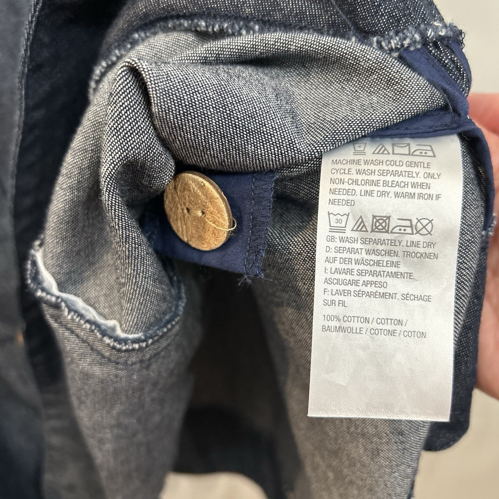 Joan Rivers Denim Chambray Button Front Woman’s Cape Size M