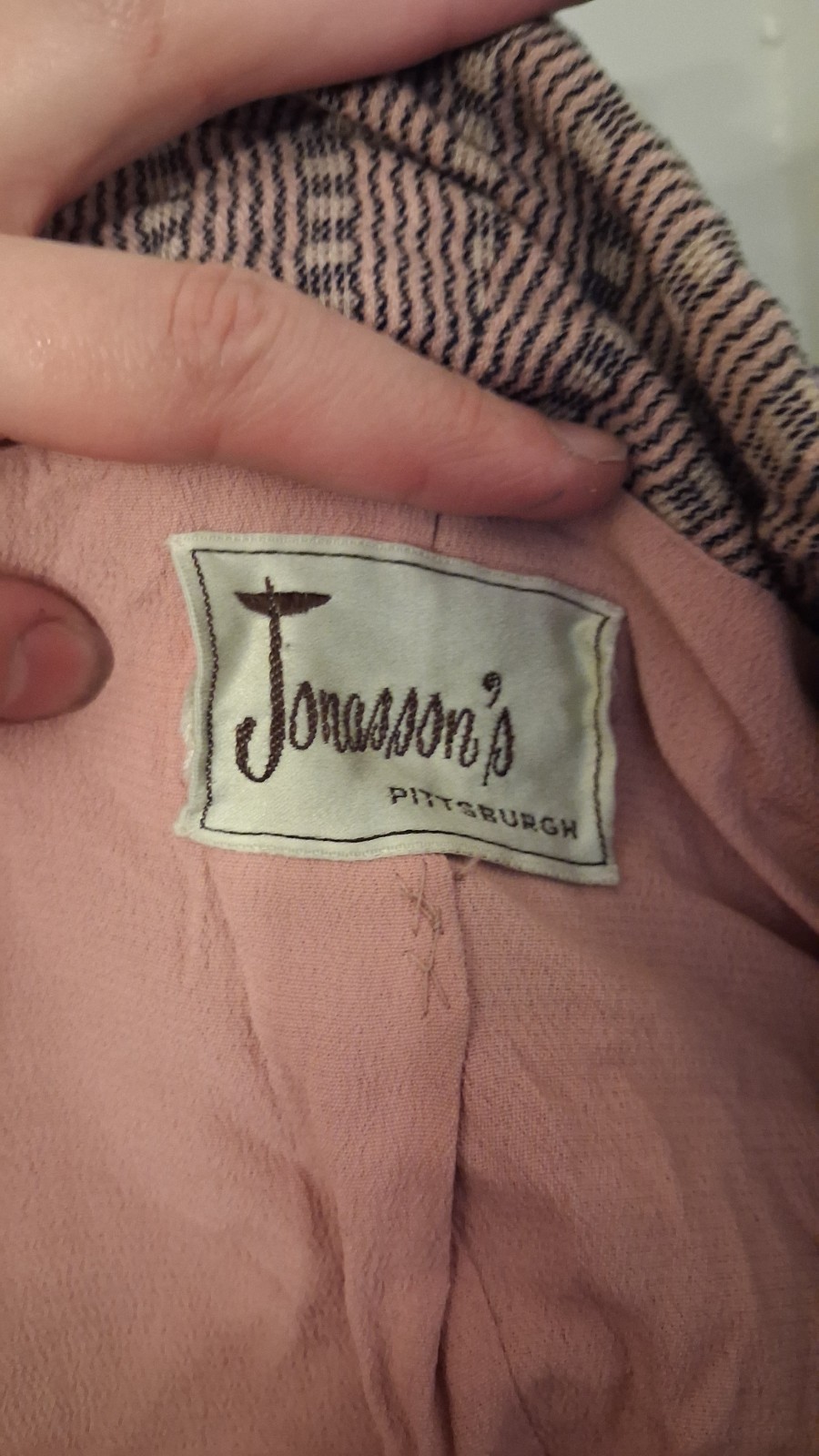 Vintage 1940s Suit Jacket Womens Blazer. Navy And Pink Jonasson’s Retro Coat
