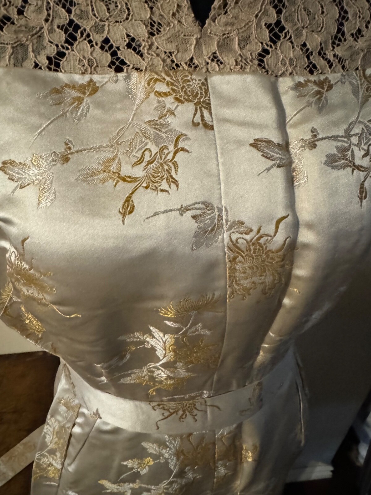Vintage 60s Silk Cream Silver Floral Sheath Brocade Dress