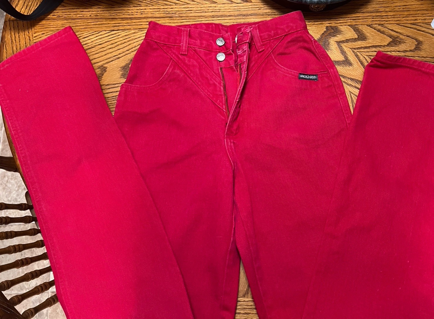 VTG Rockies Jeans Red Denim Double Button Fly High Rise Western V-Yoke Size 26/3