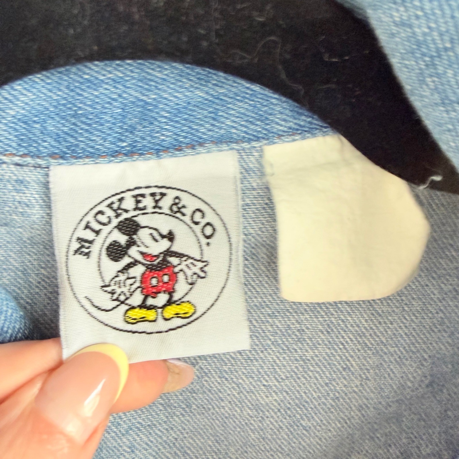 Vtg 90s Mickey & Co Disney Denim Jacket Mickey’s Crew Graphic Light Wash Small