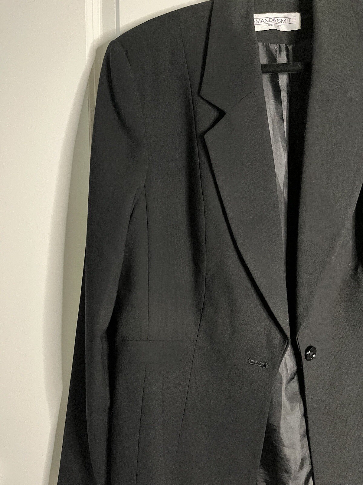 Amanda Smith Wool Blazer Black