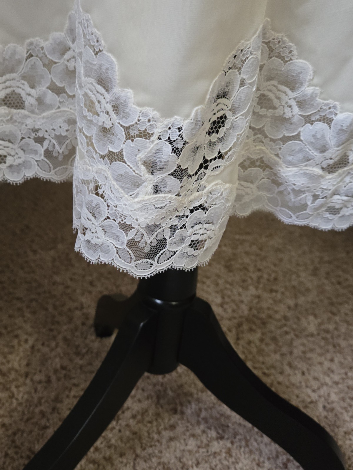 Vintage Nylon Neyret Chiffon Lace Full Slip Dress 34 Floral Pinup Pale Yellow